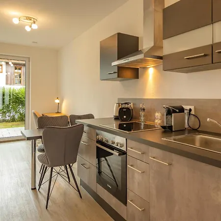 Apartment Sweethome - *